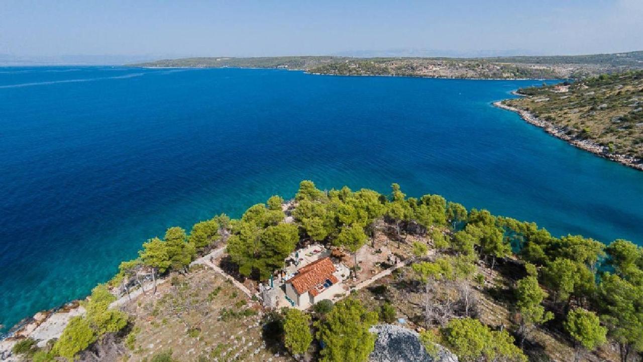 House Vesna Kupinova Villa Milna  Eksteriør billede